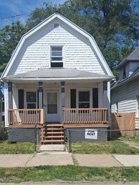 Building Photo - 642 Berry St