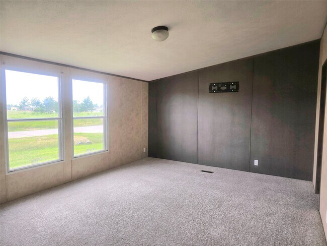Building Photo - 795 Rd 5701