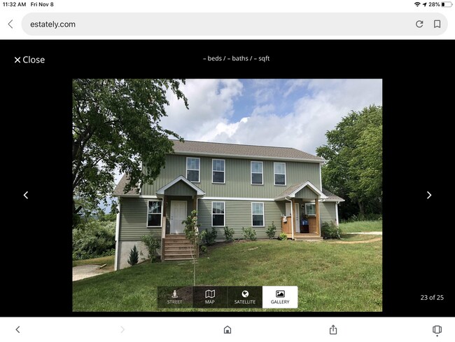 Building Photo - 1466 Sandy Cir