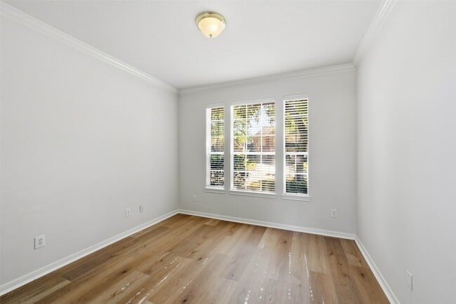 Building Photo - 22315 Ivy Stone Ct