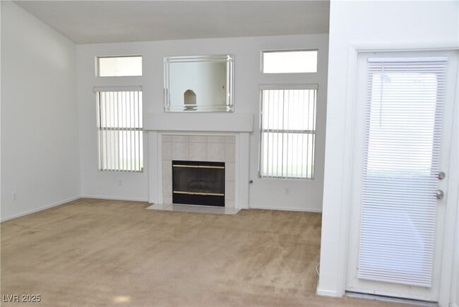 Building Photo - 5453 Desert Valley Dr