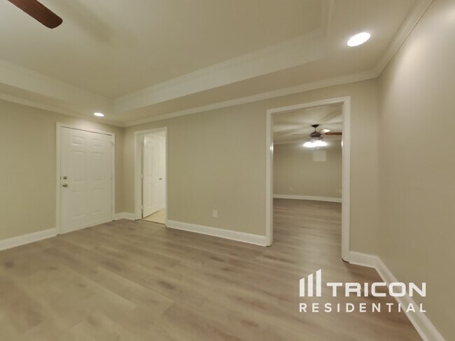 Building Photo - 3902 Ruby Way