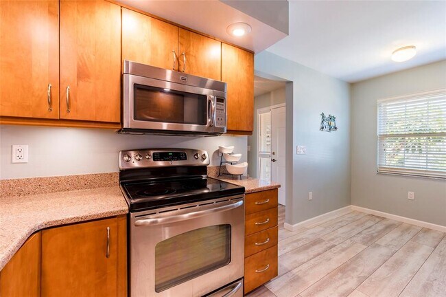 Building Photo - 1343 Perico Point Cir