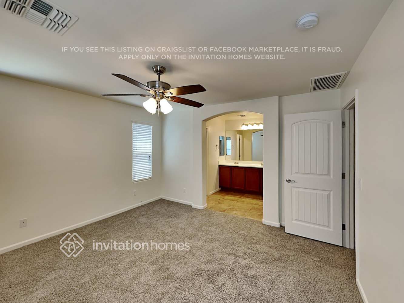 Building Photo - 1449 S Colt Dr