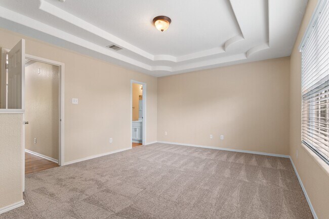 Building Photo - 6238 Cottage Pines Dr