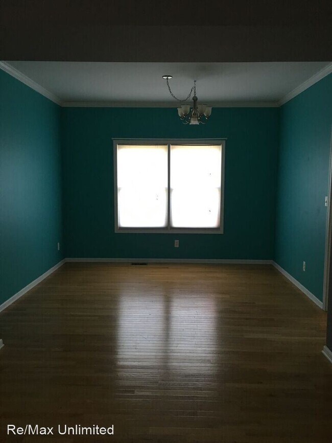 Building Photo - 3 br, 2.5 bath House - 13 Old Forge Drive