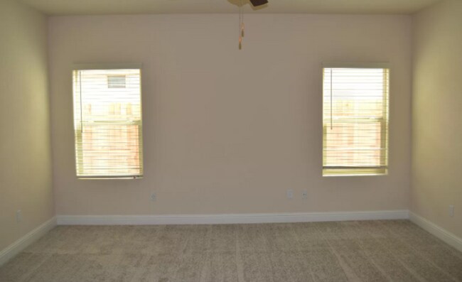 Building Photo - 3715 Bonifacio Way