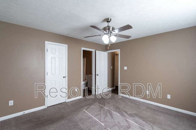 Building Photo - 9130 Allegro Dr