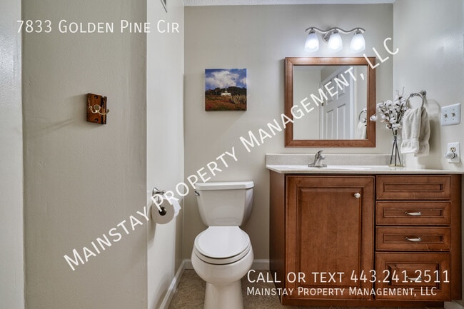 Building Photo - 7833 Golden Pine Cir