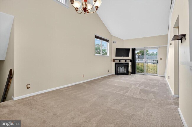 Building Photo - 5812 Orchard Hill Ct