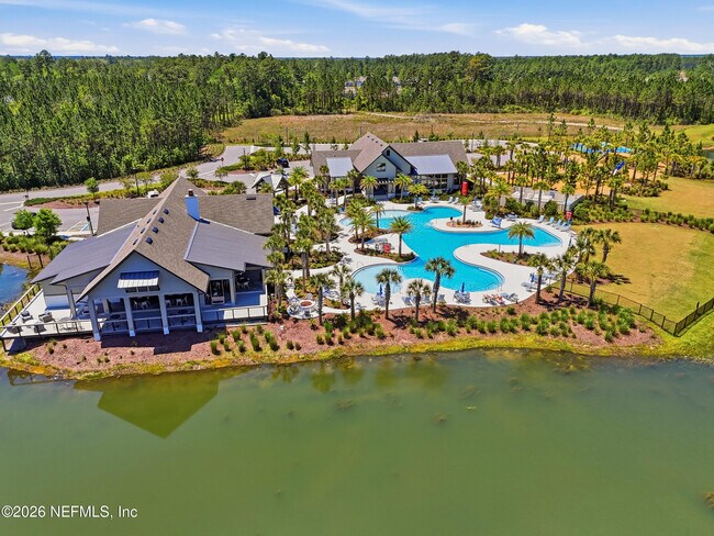 Building Photo - 75435 Sunberry Dr