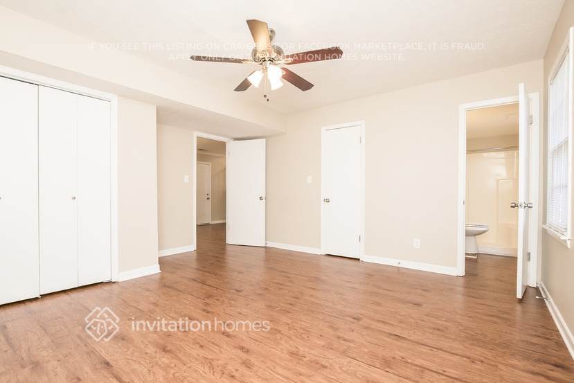 Building Photo - 4032 Cumberland Dr SW