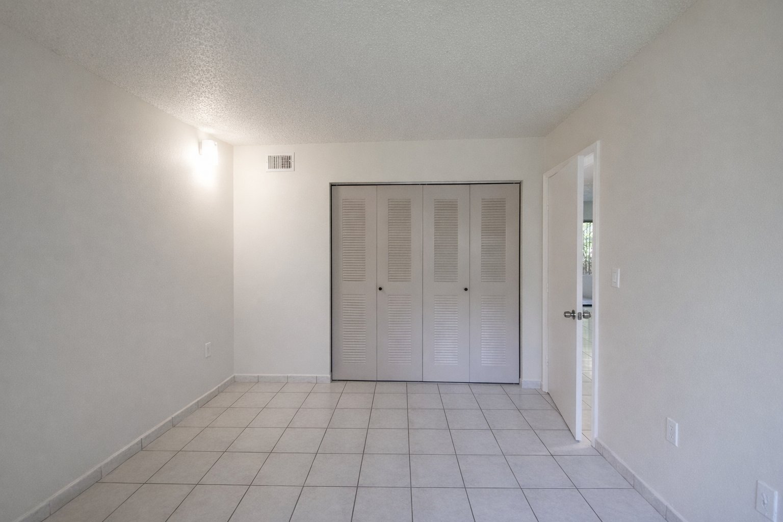 Building Photo - 10885 NW 7th St