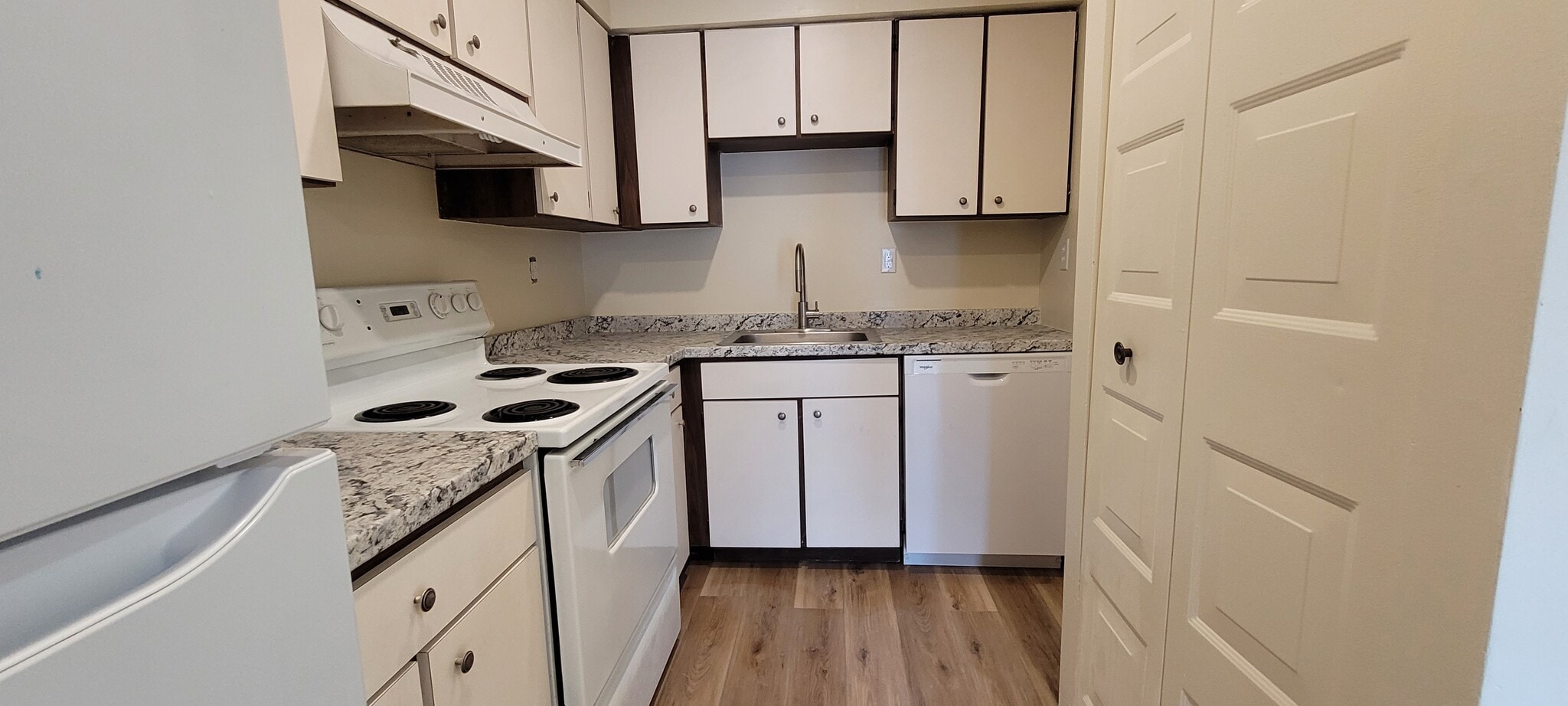 Kitchen - 515 Welsh Rd