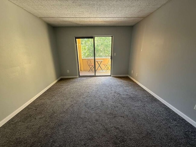 Building Photo - 209 Miracle Strip Pkwy