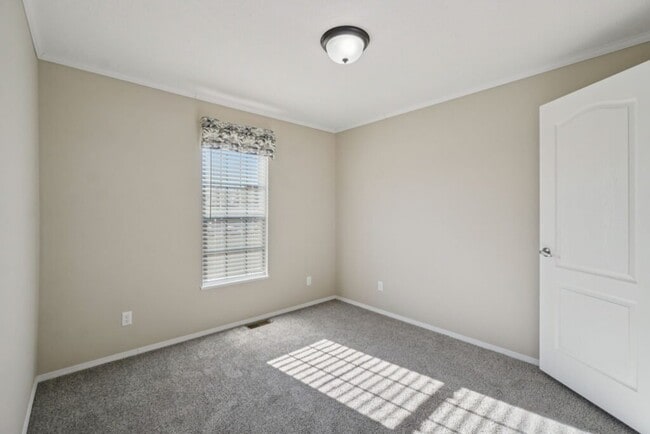 Building Photo - 1237 Westover Blvd
