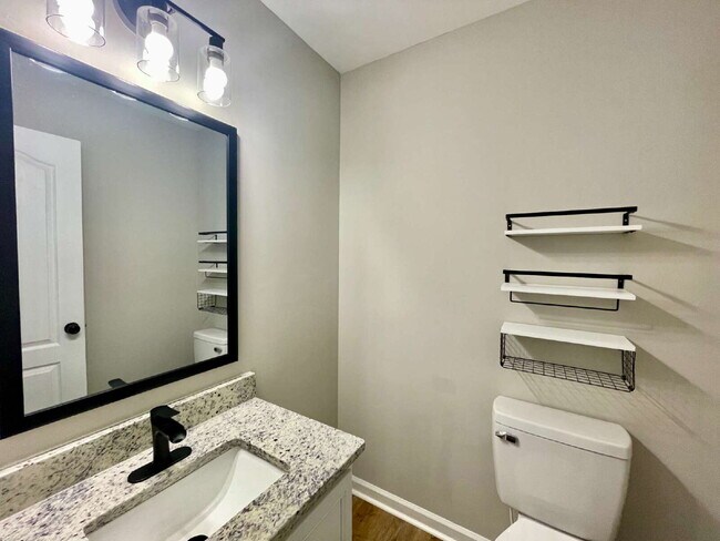 Building Photo - 3-Bed, 2 And A Half Bath Haven With Bonus ...