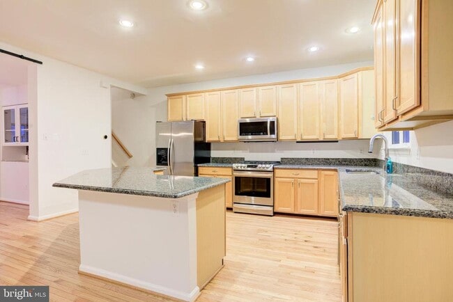 Building Photo - 5168 Ballycastle Cir