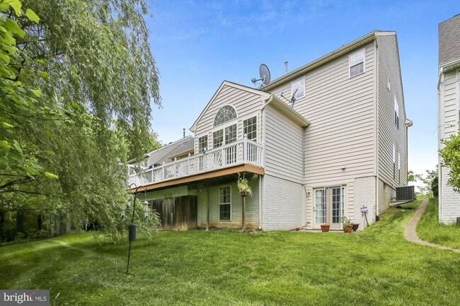 Building Photo - 350 Tannery Dr