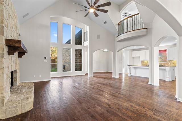 Building Photo - 4542 Carraway Dr