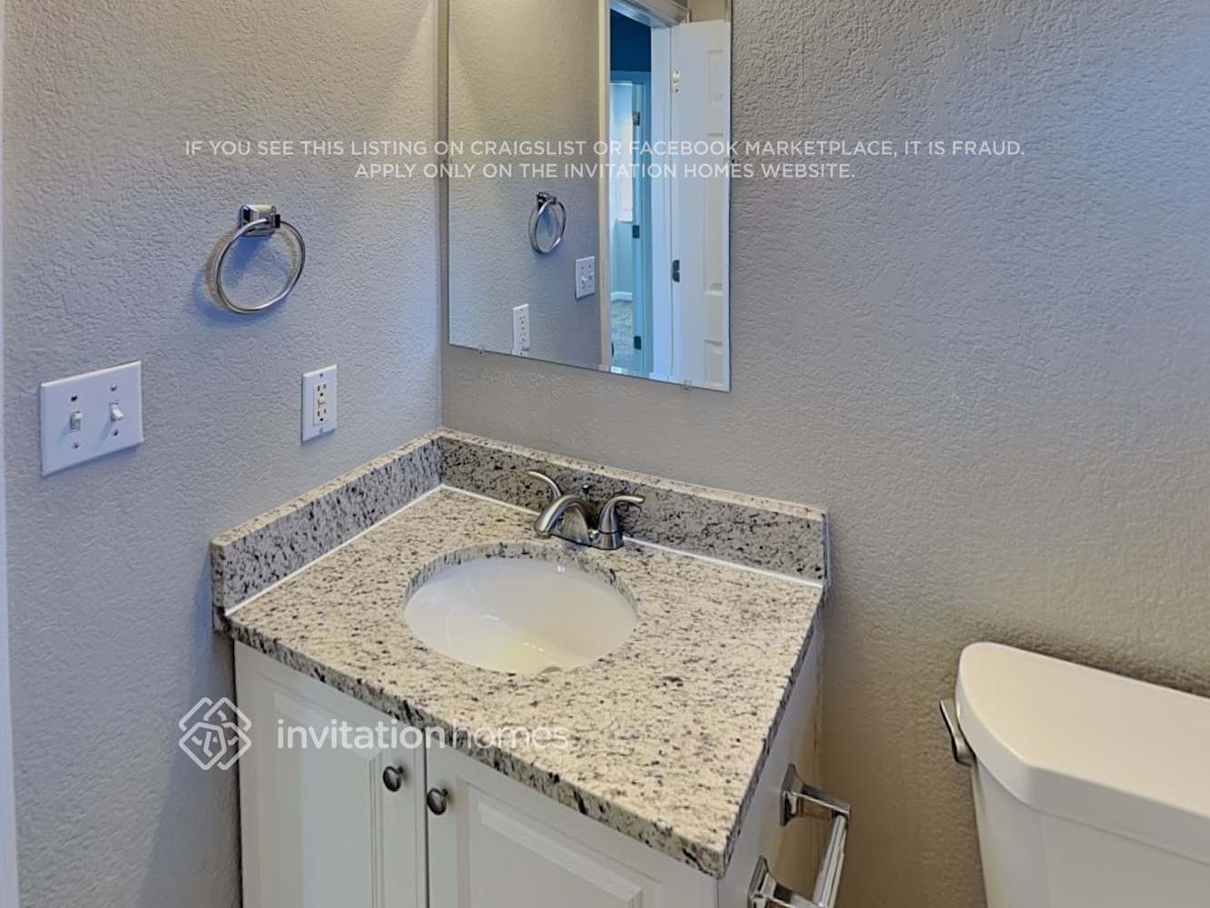 Building Photo - 13540 Garfield St