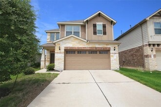 Building Photo - 14012 Hedera Dr