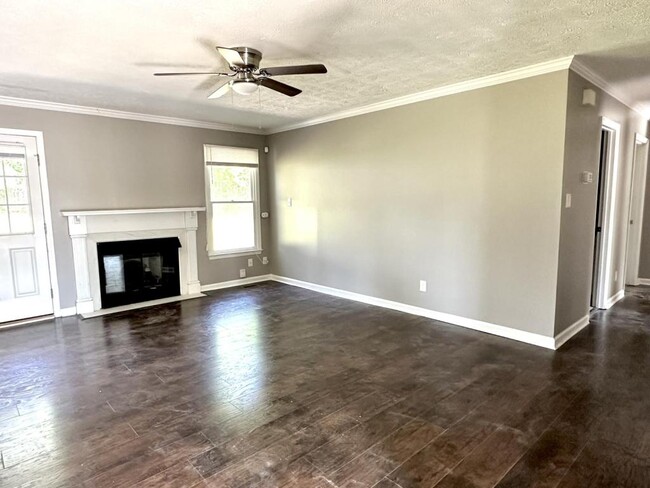 Building Photo - 7908 Matlock Pl