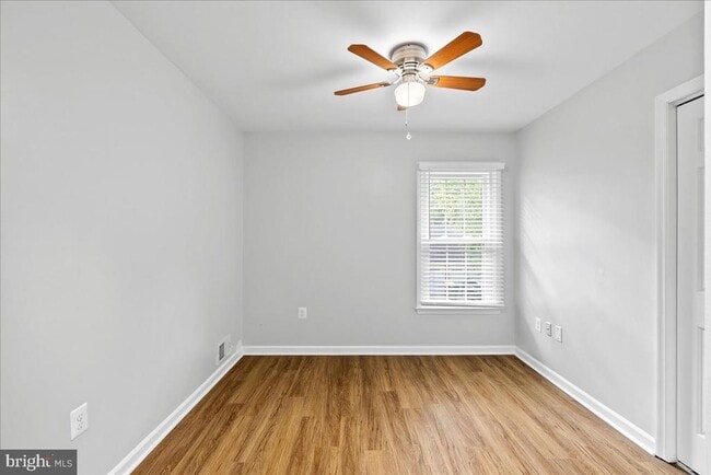 Building Photo - 9303 Macswain Pl