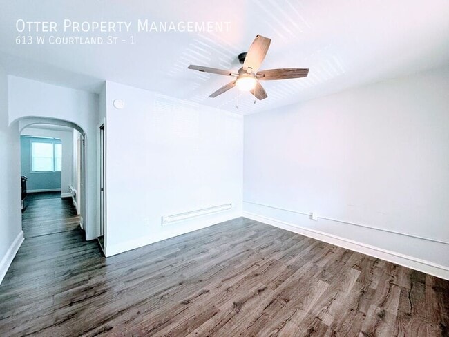 Building Photo - 613 W Courtland St