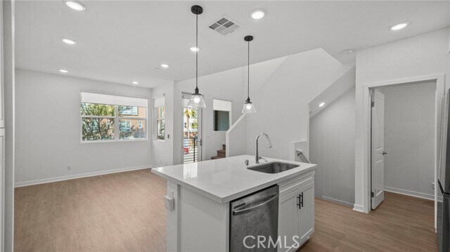 Building Photo - 9608 Nova Pl