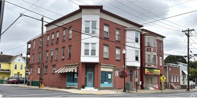 Historic Hoffman Building 1912 - 300-306 W Main St