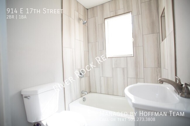 Building Photo - 914 E 17th St