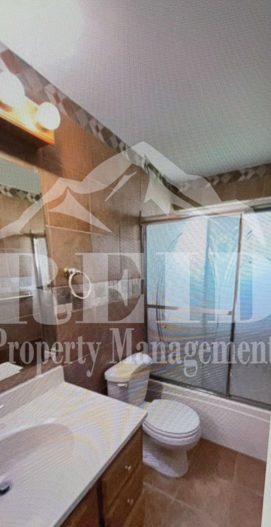 Building Photo - 3 BED 1.5 BATH RAMBLER - PORT ORCHARD