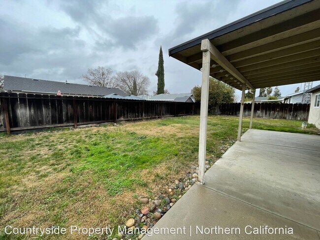 Building Photo - 3 br, 2 bath House - 2313 Rose Avenue