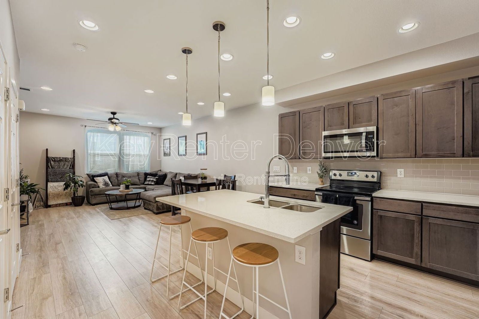 Building Photo - 16259 E Elk Dr