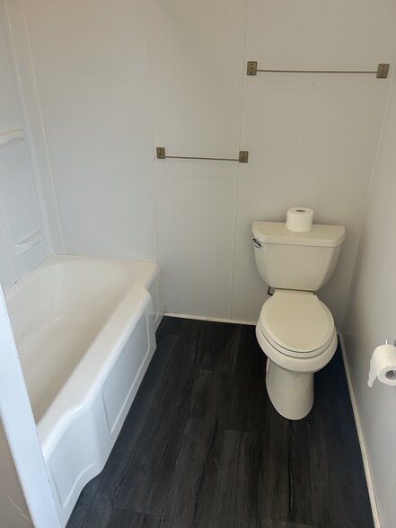 Cast iron tub and shower - 304 S State St