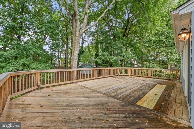 Building Photo - 6361 Woodland Ridge Ct