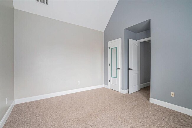 Building Photo - 320 Baymist Dr