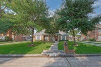 Building Photo - 19722 Pioneer Ct