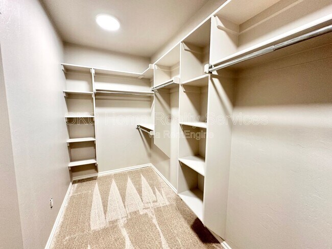 Building Photo - 14001 Korbyn Dr