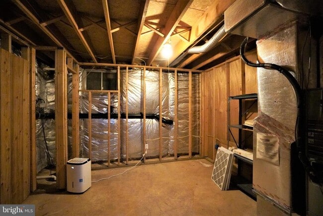 Building Photo - 103 Bonnie Lark Ct