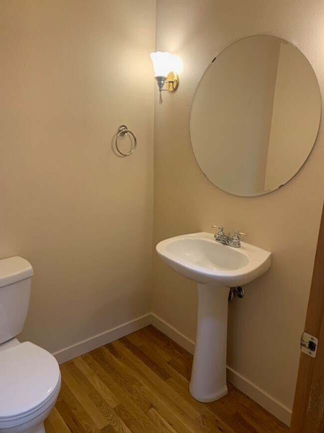 Building Photo - $3,300 - Two-Story Home with Three Bedrooms, 2.5 Bathrooms, and a Bonus Room