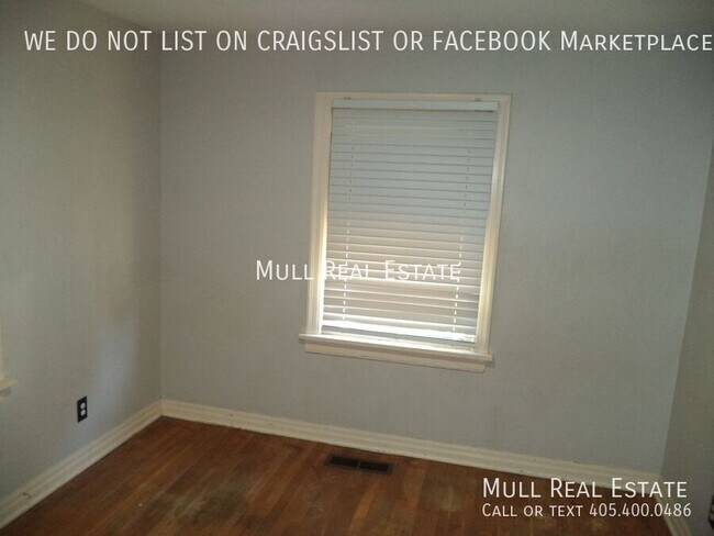 Building Photo - Affordable 2 bed 1 bath home on the NW sid...