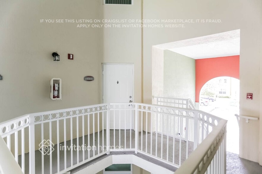 Building Photo - 10903 NW 83rd St