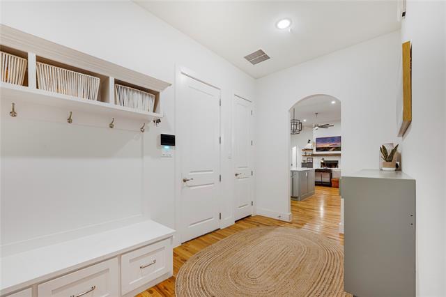 Building Photo - 1033 Aledo Ridge Ct