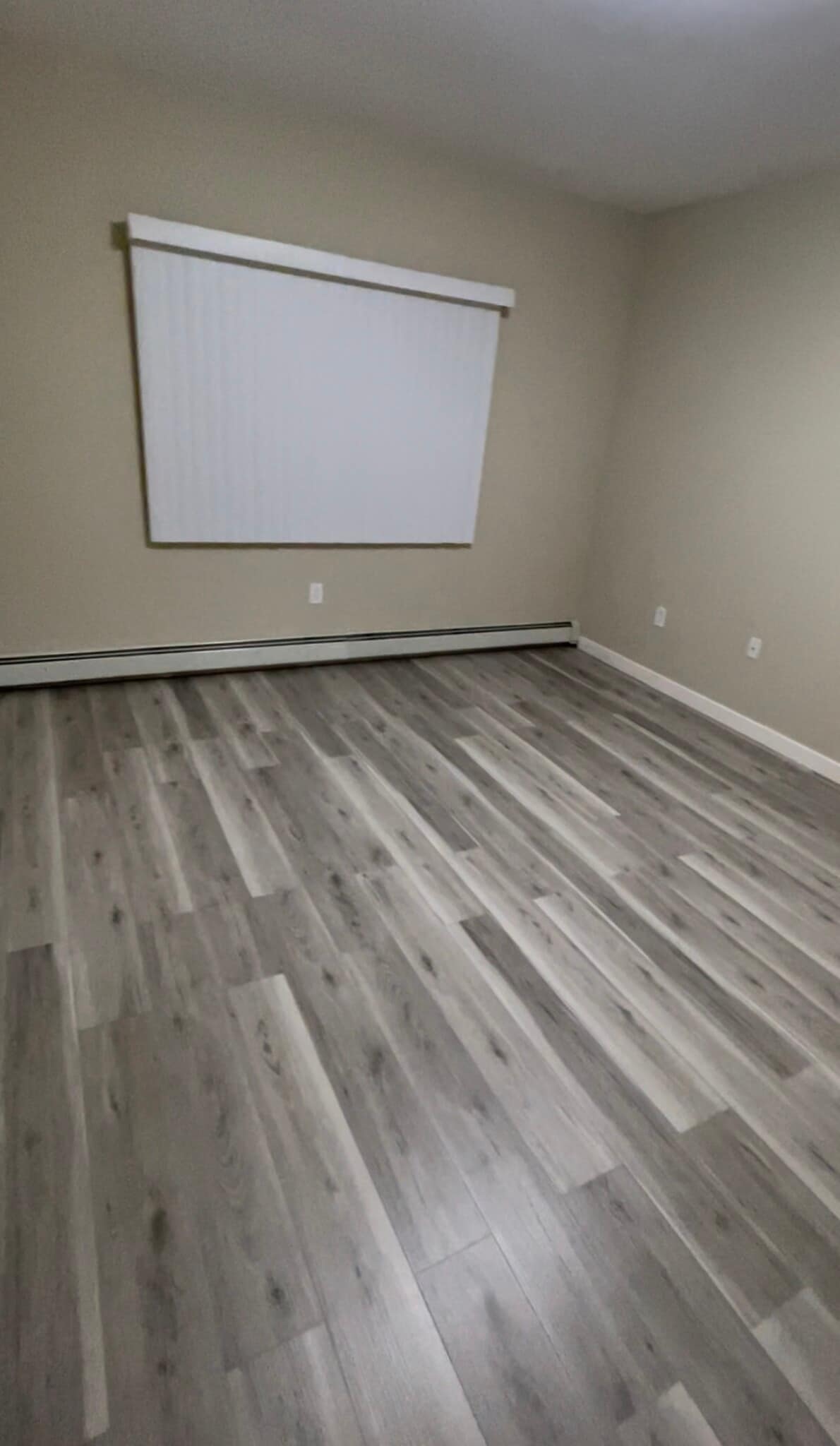 Bedroom 1 - 44 Kulick St