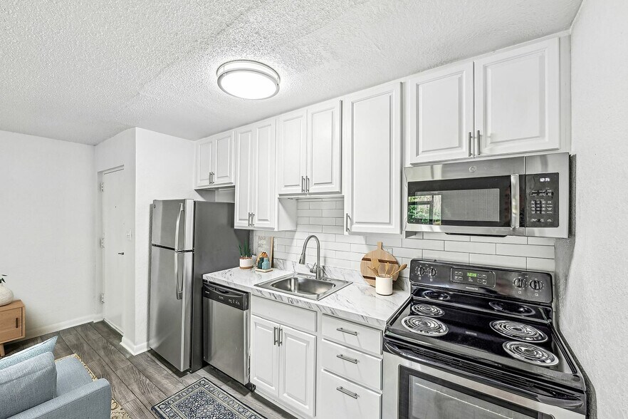 A1U-11 - Liv at Winter Park Apartment Homes