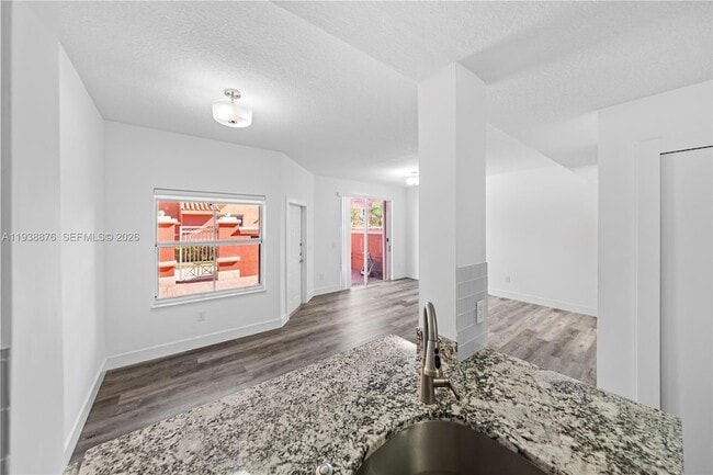 Building Photo - 6141 NW 115th Pl