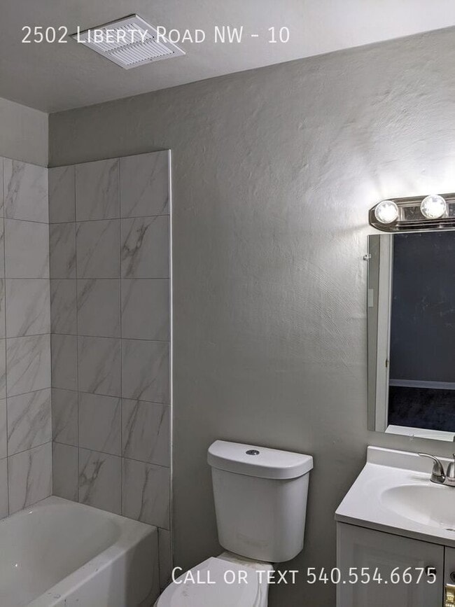 Building Photo - 2502 Liberty Rd NW