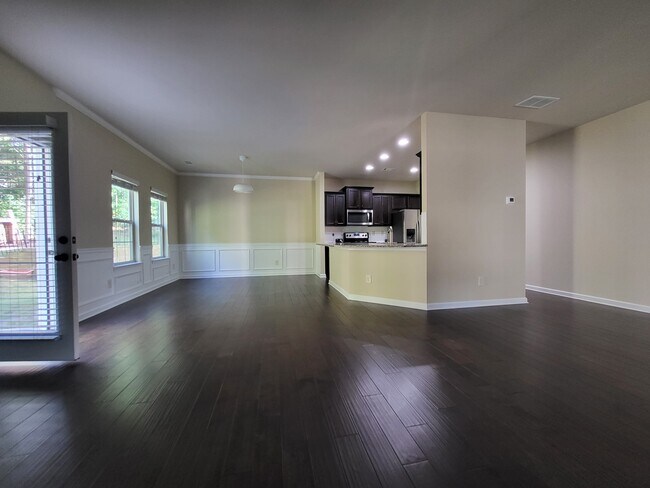 Building Photo - 5716 Westin Cir